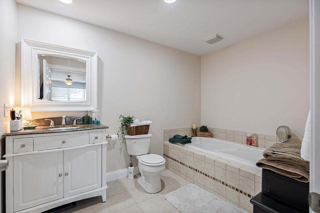 77 Glen Street Augusta ME 04330