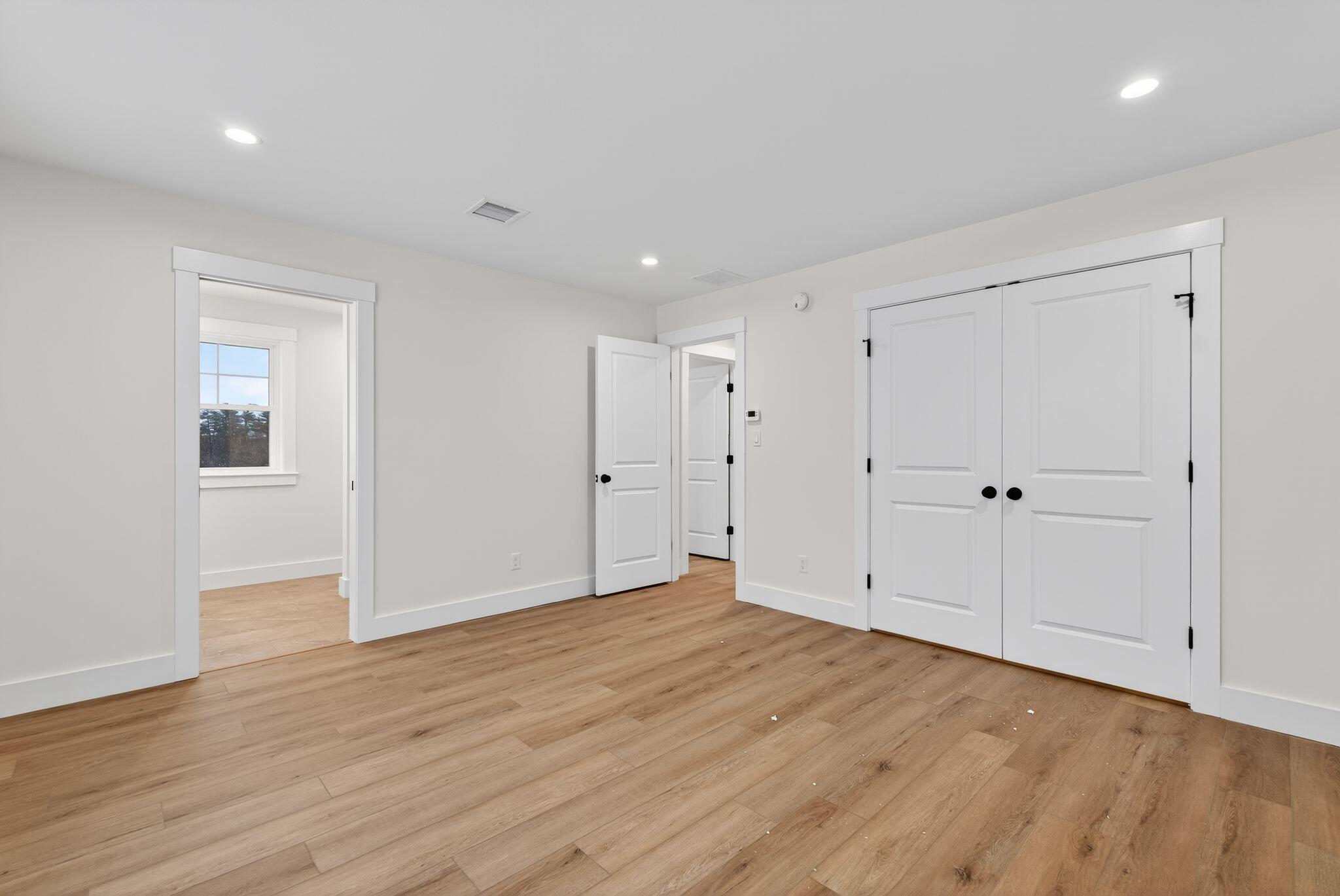 30 Feldspar Lane Cumberland ME 04021