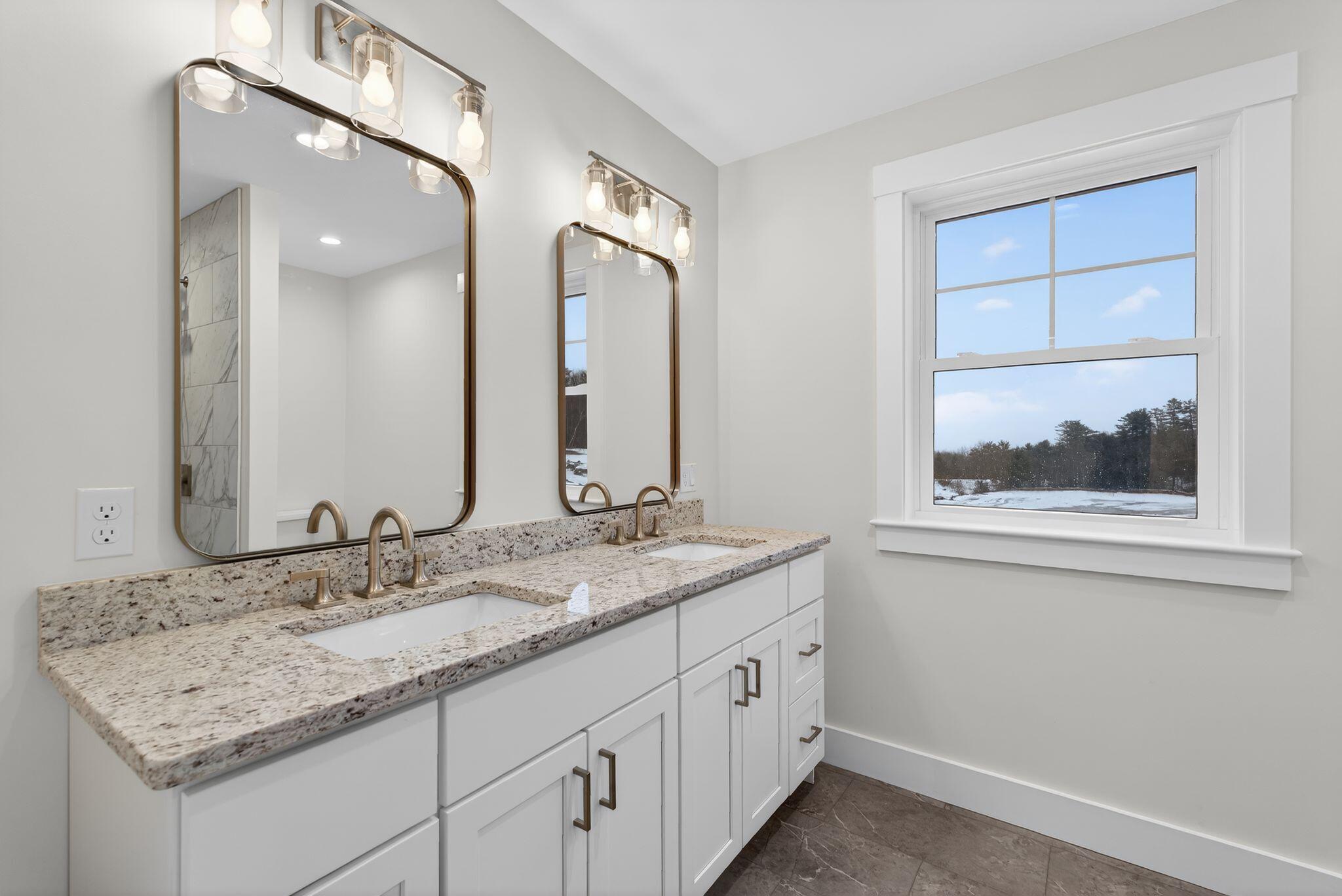 30 Feldspar Lane Cumberland ME 04021