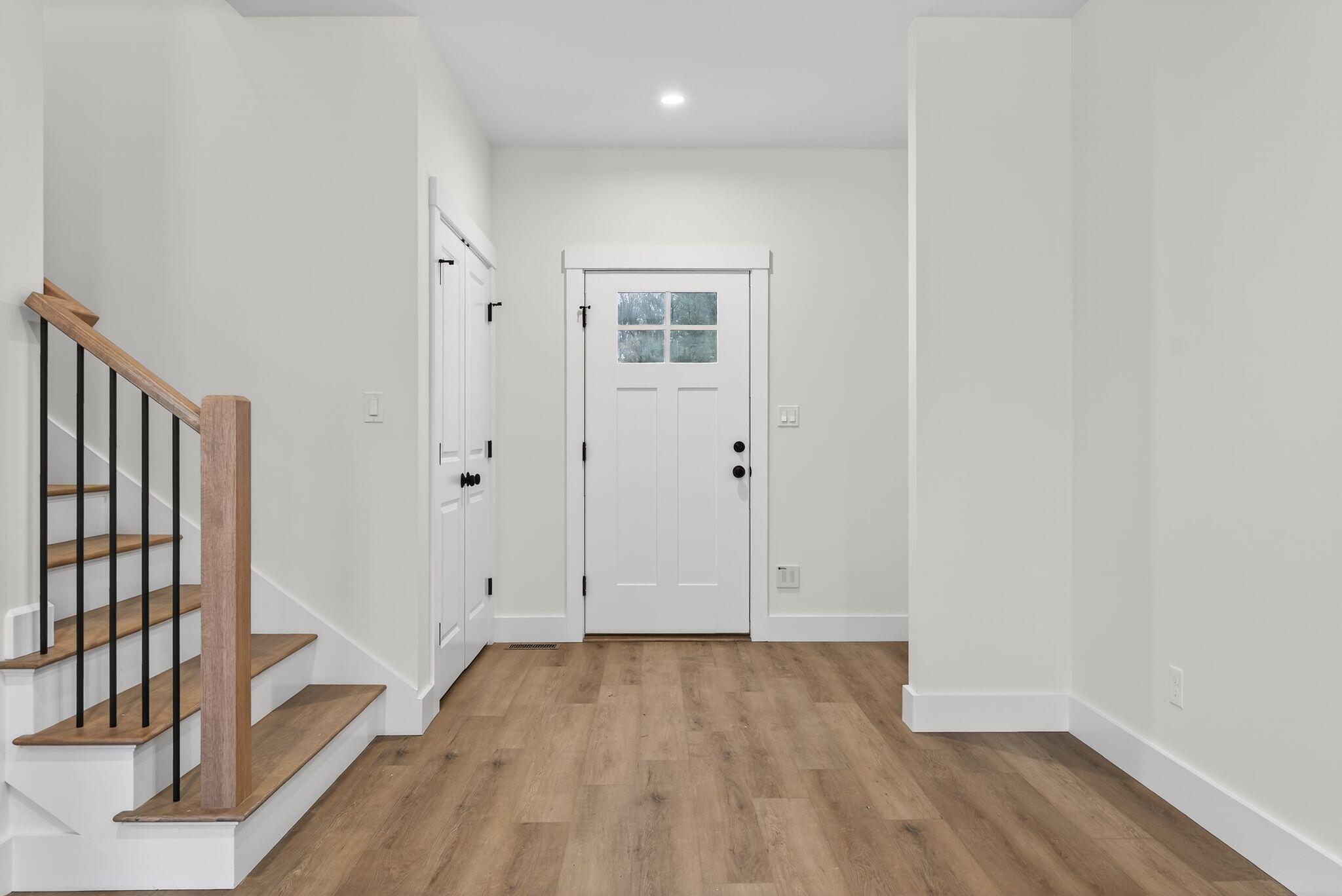 30 Feldspar Lane Cumberland ME 04021