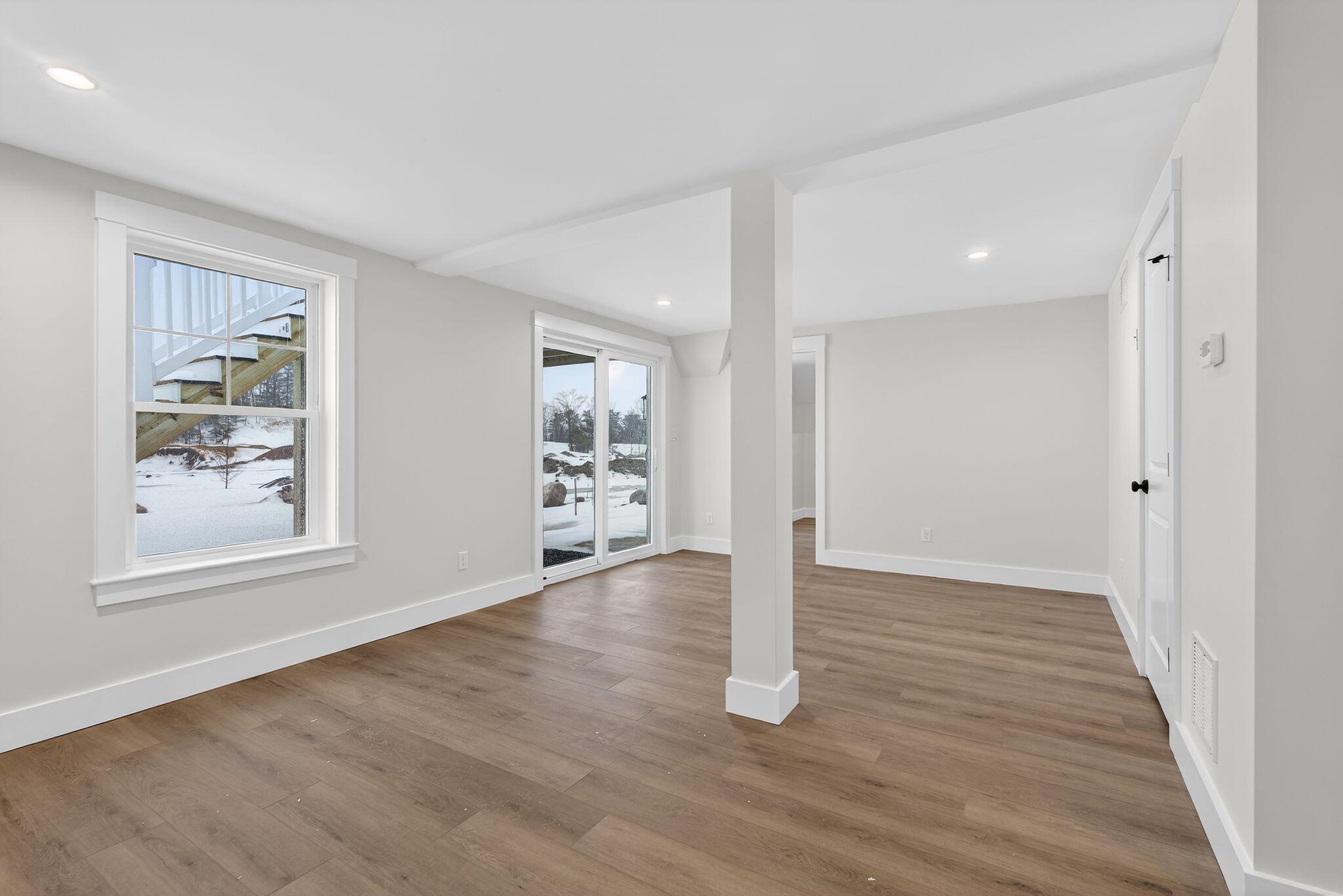 30 Feldspar Lane Cumberland ME 04021