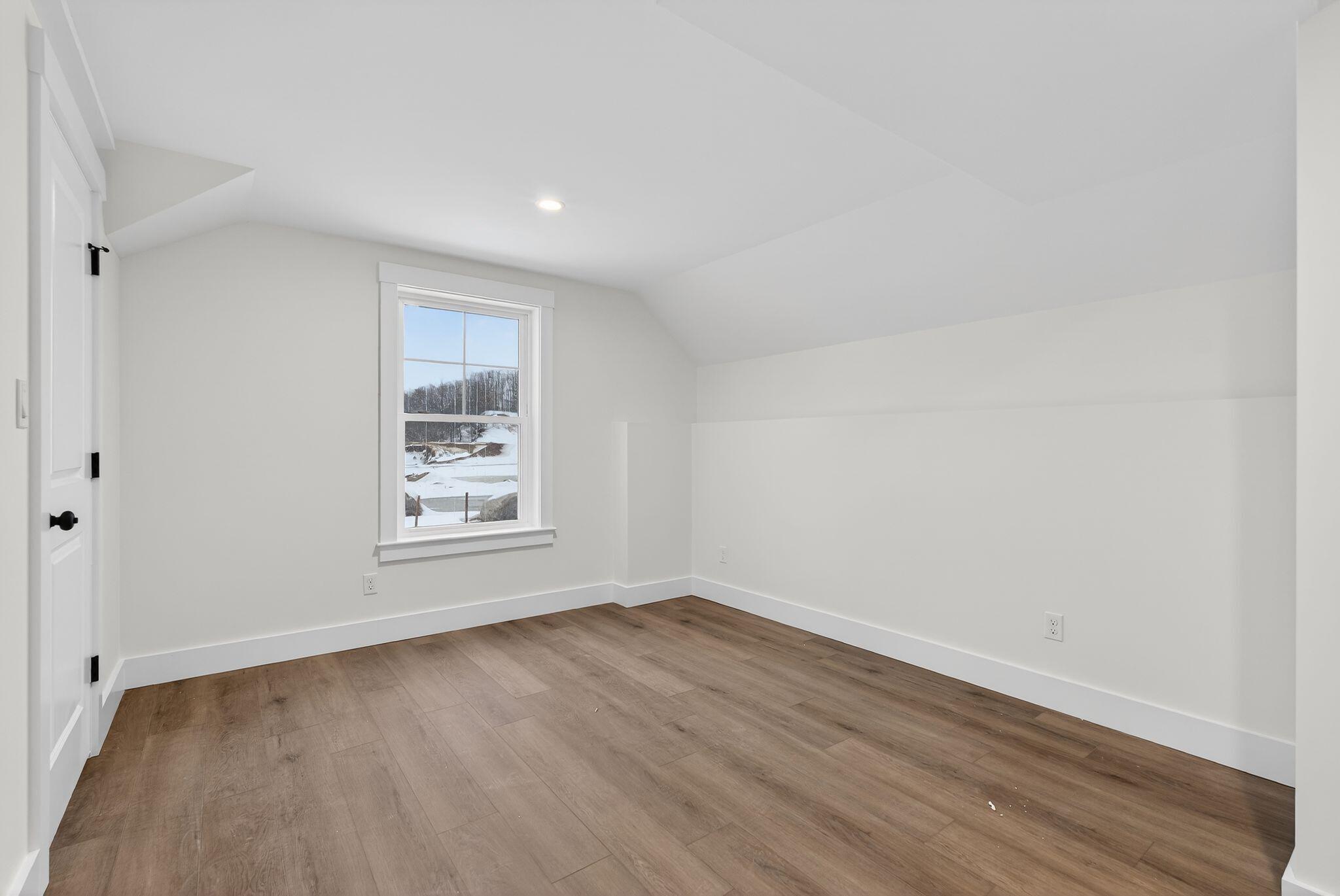 30 Feldspar Lane Cumberland ME 04021