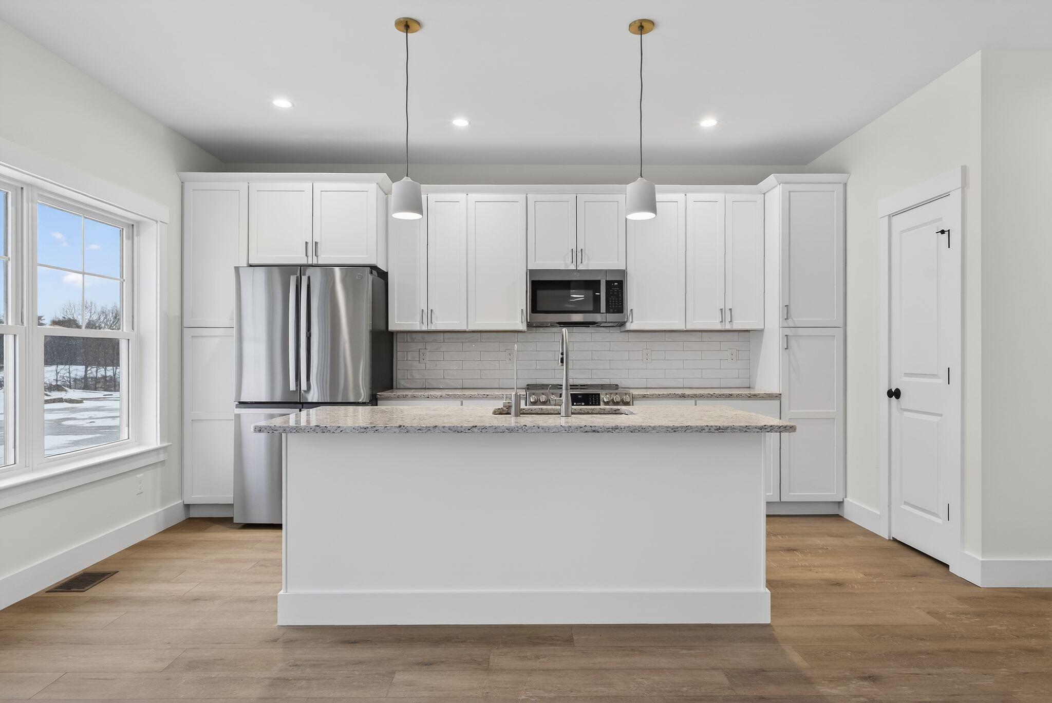 30 Feldspar Lane Cumberland ME 04021