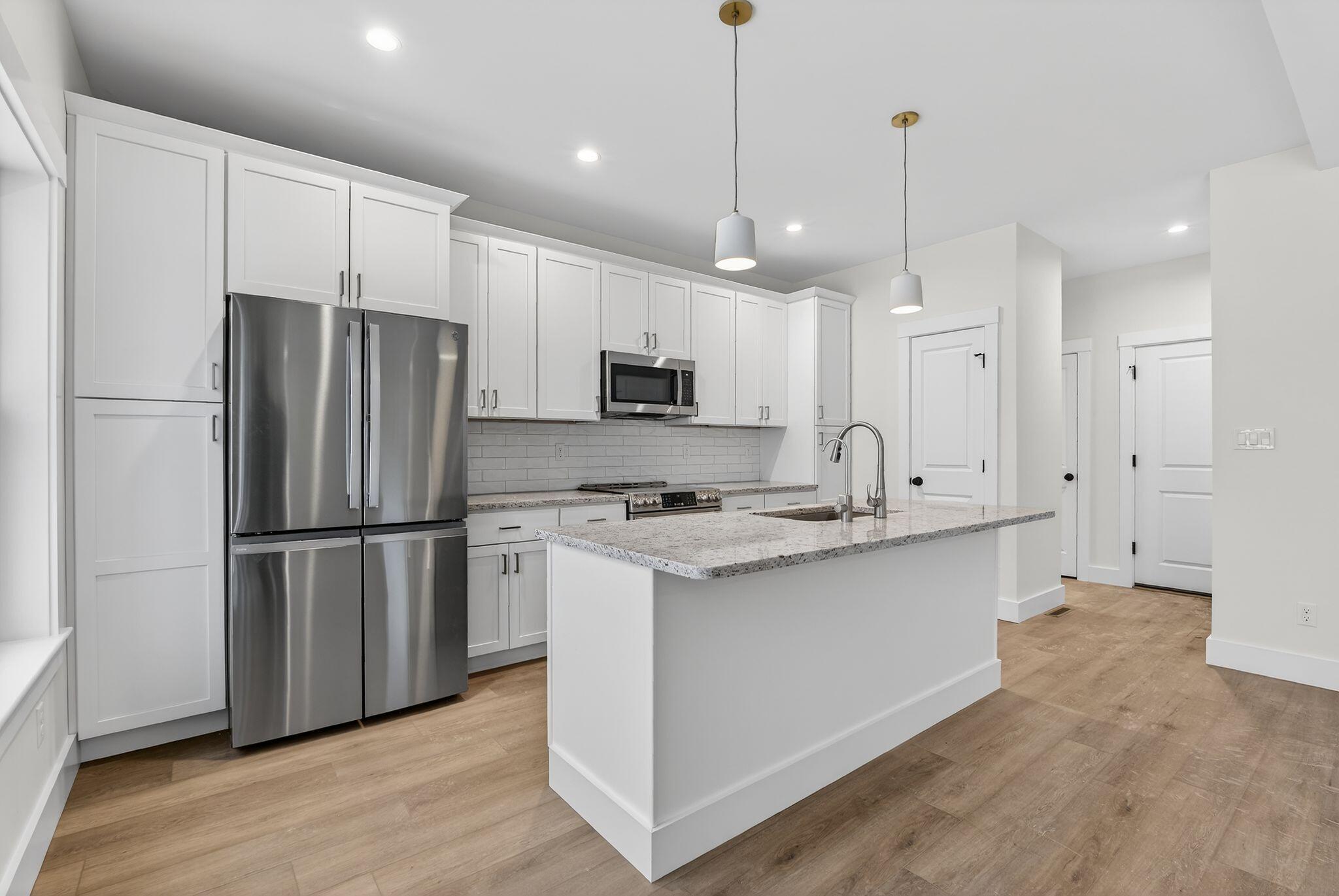 30 Feldspar Lane Cumberland ME 04021