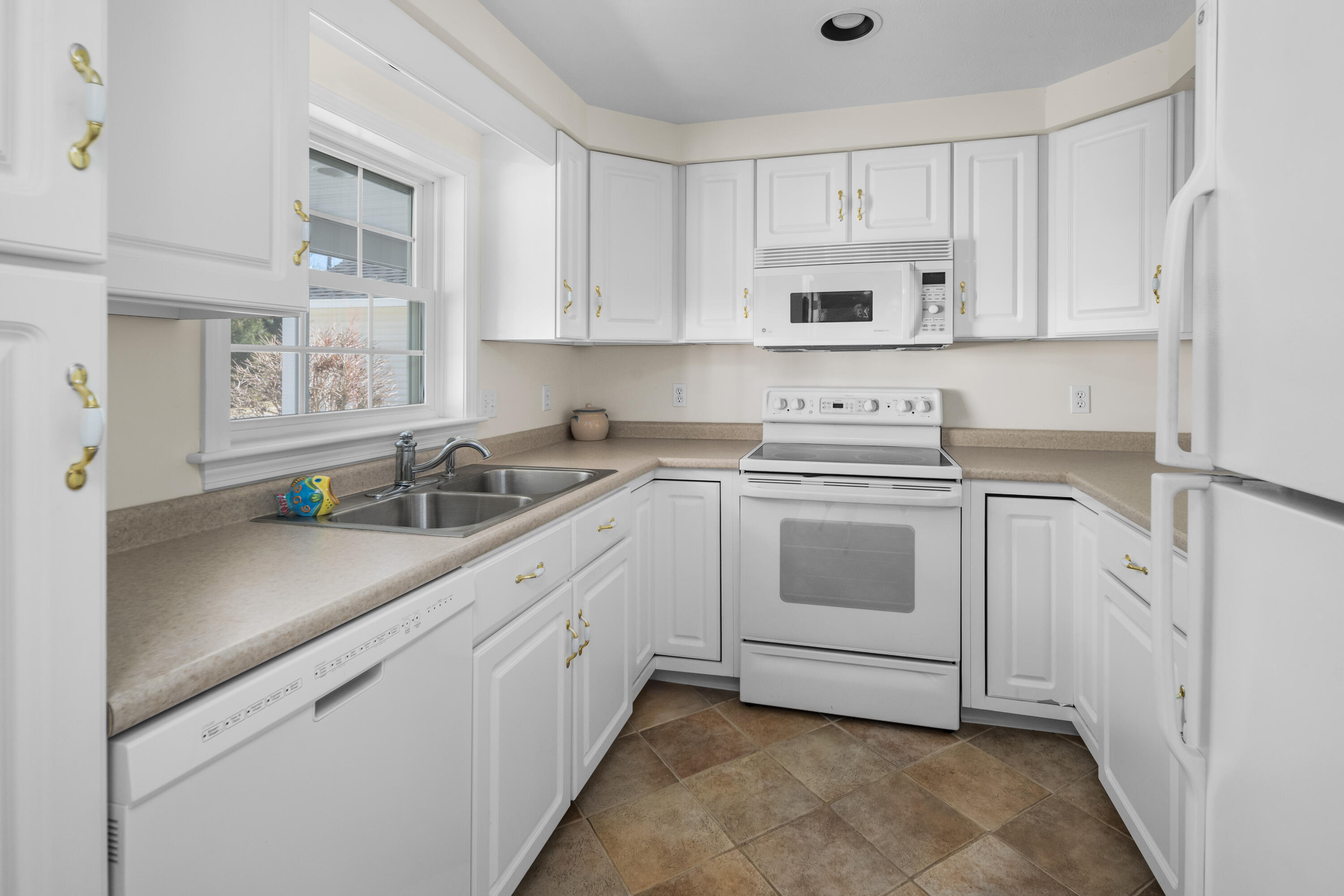 29 Hampton Glen Drive Kennebunk ME 04043