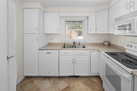 29 Hampton Glen Drive Kennebunk ME 04043
