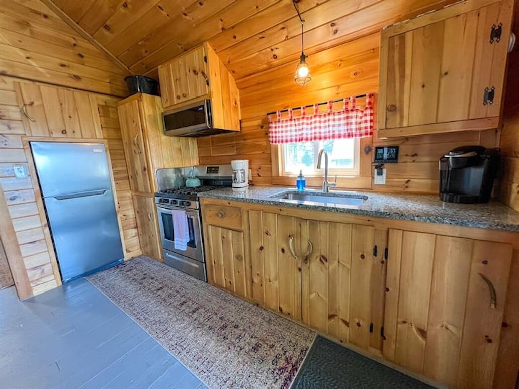 15 Lakefront Lane Rangeley ME 04970