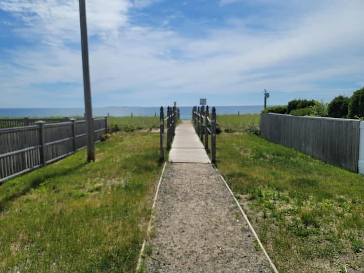 70 E Grand Avenue Old Orchard Beach ME 04064