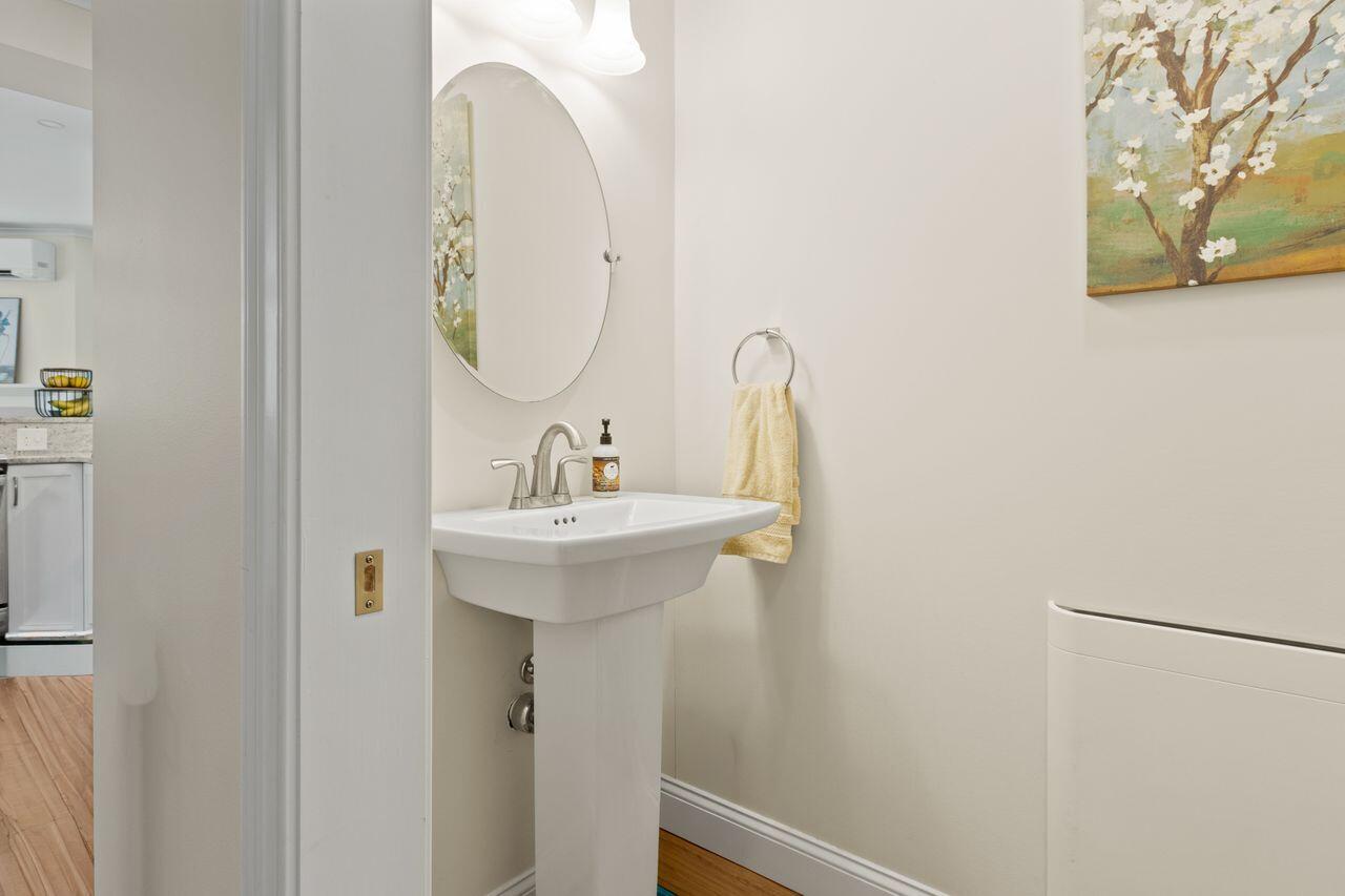 25 Preservation Lane South Portland ME 04106