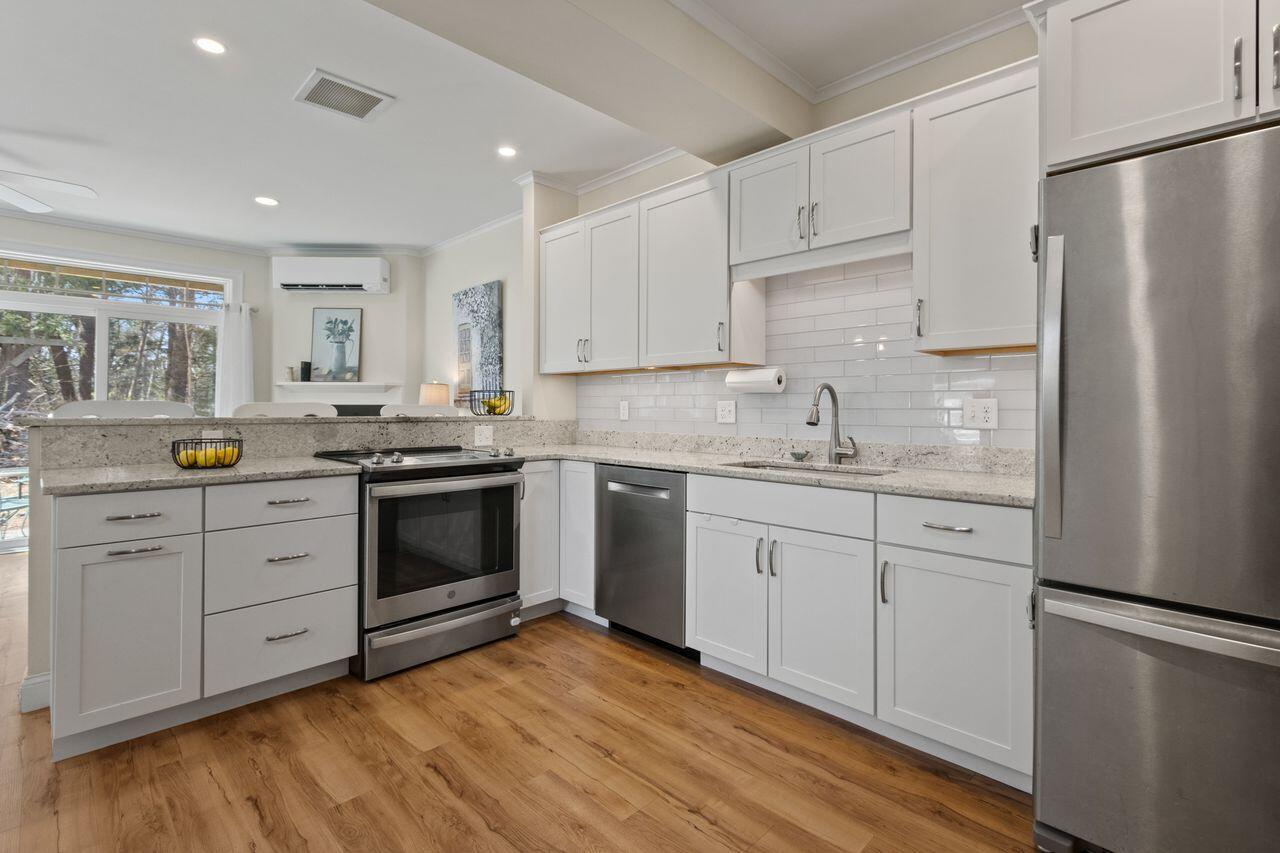 25 Preservation Lane South Portland ME 04106