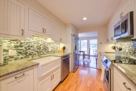 19 Goodridge Drive Naples ME 04055