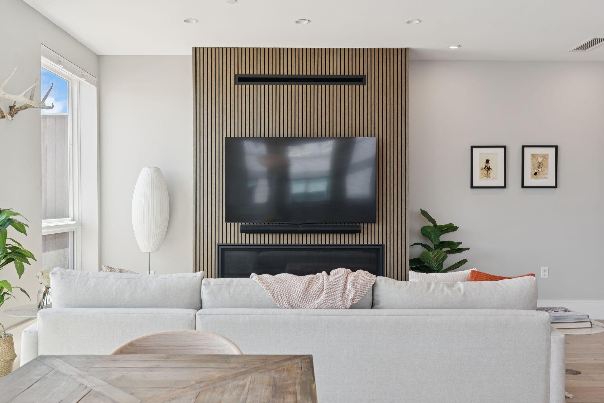 383 Commercial Street Portland ME 04101