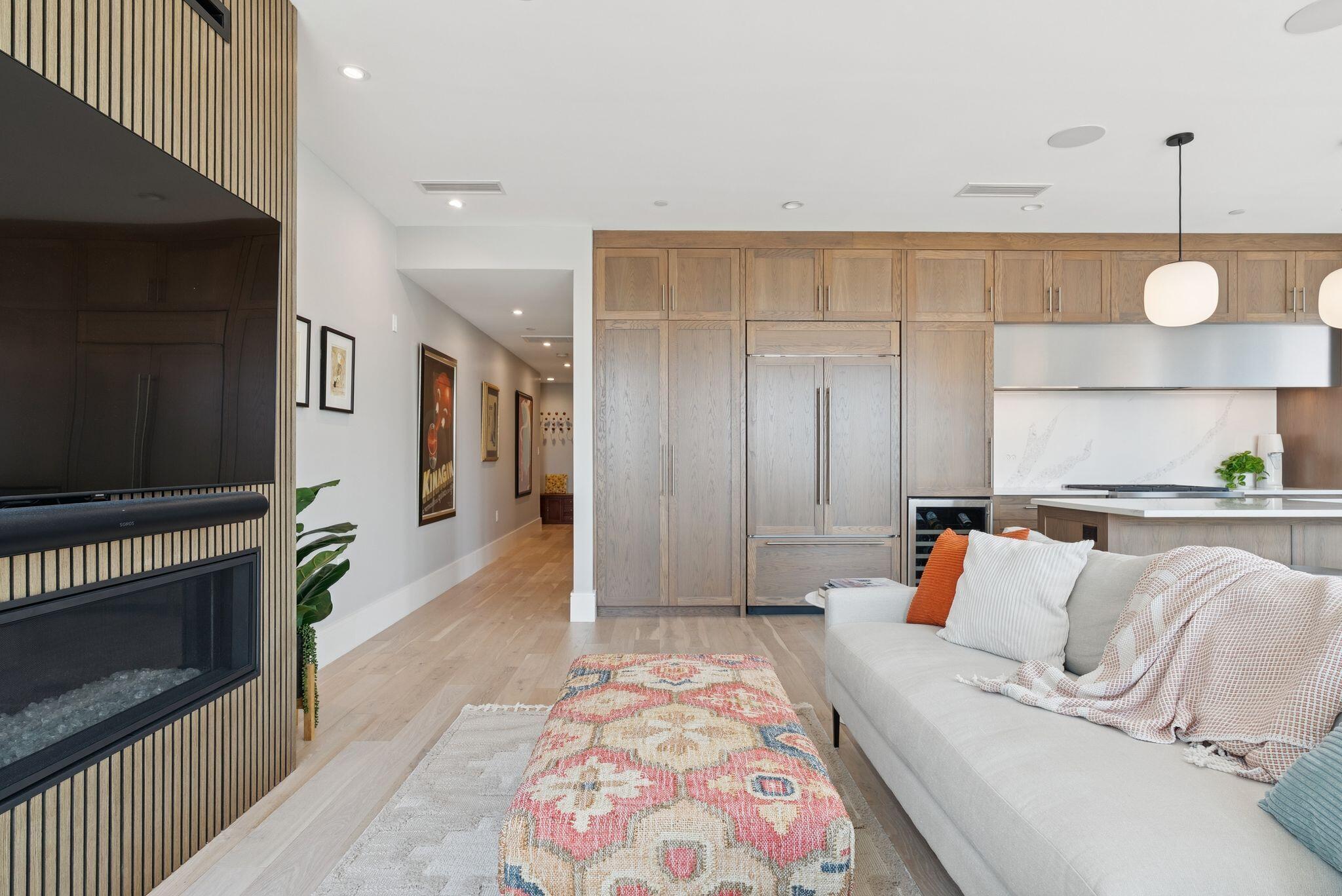 383 Commercial Street Portland ME 04101