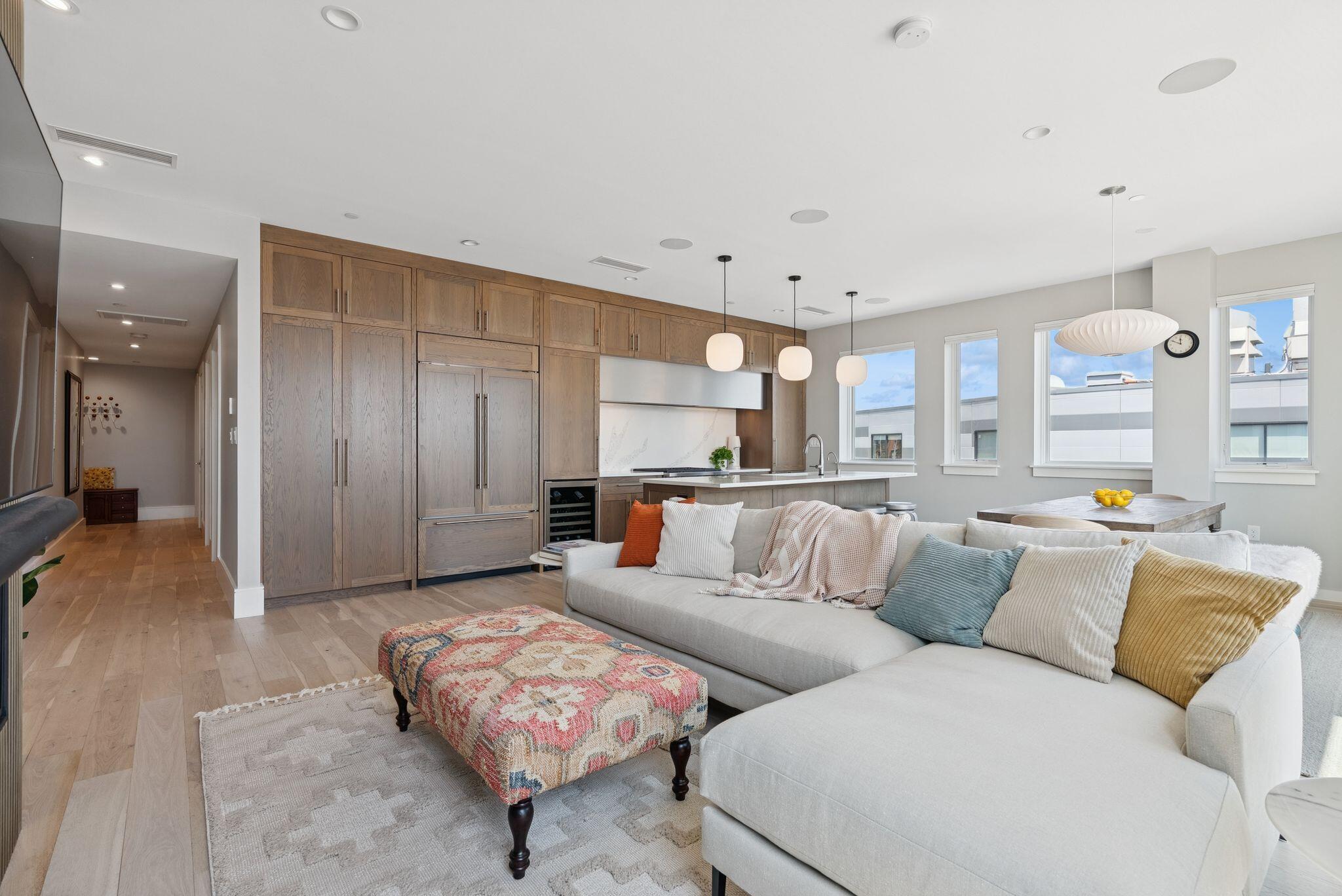 383 Commercial Street Portland ME 04101