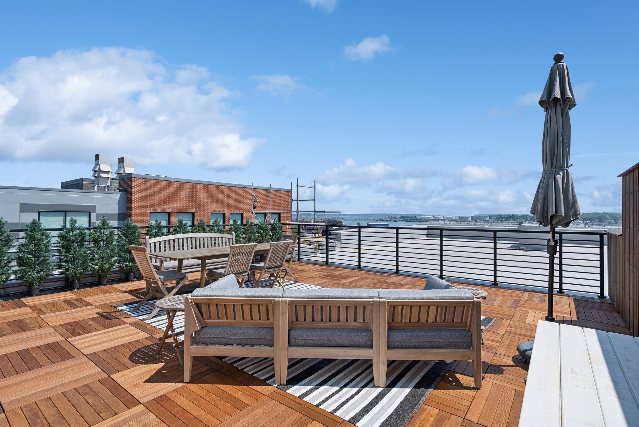 383 Commercial Street Portland ME 04101