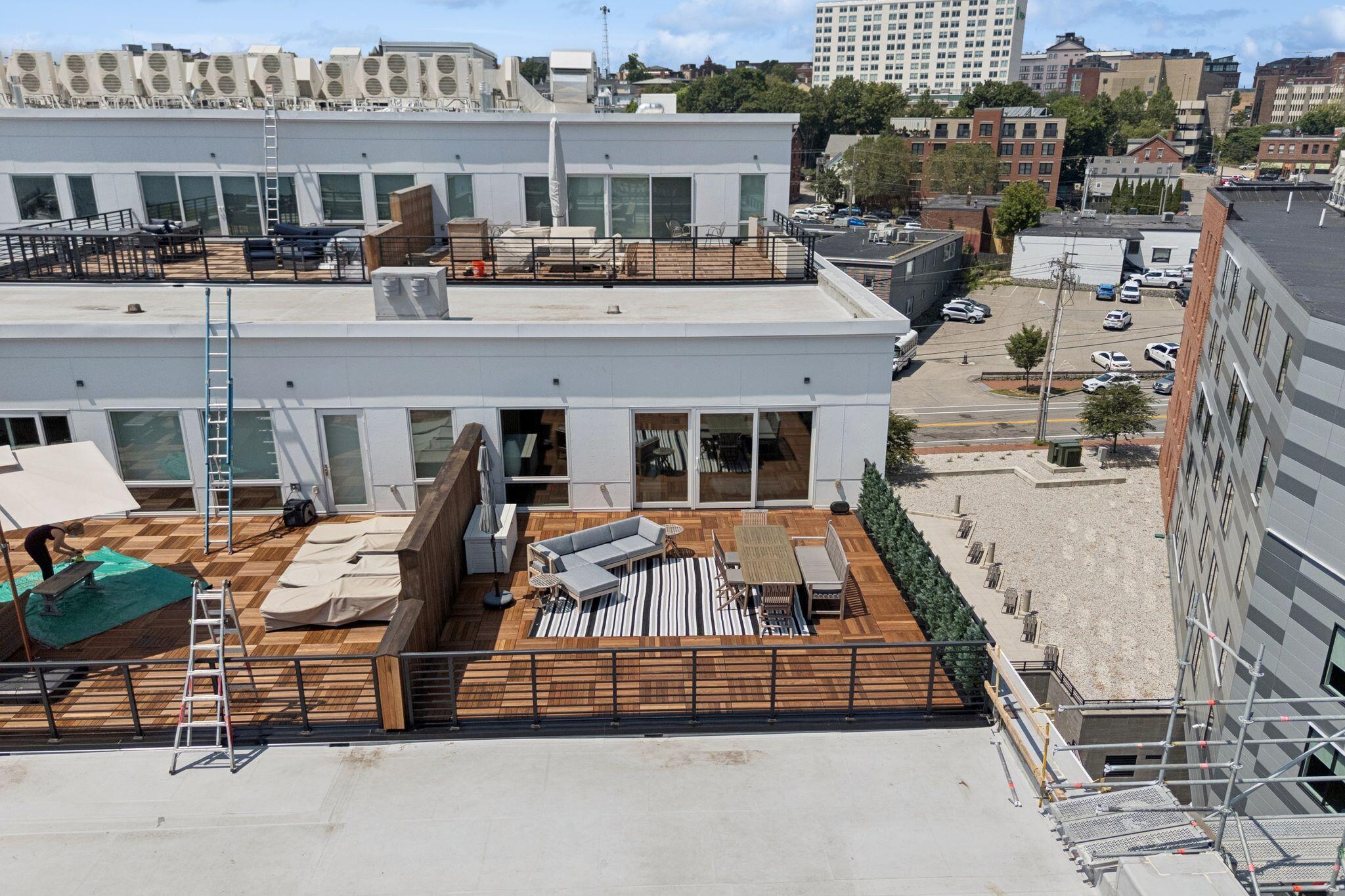 383 Commercial Street Portland ME 04101