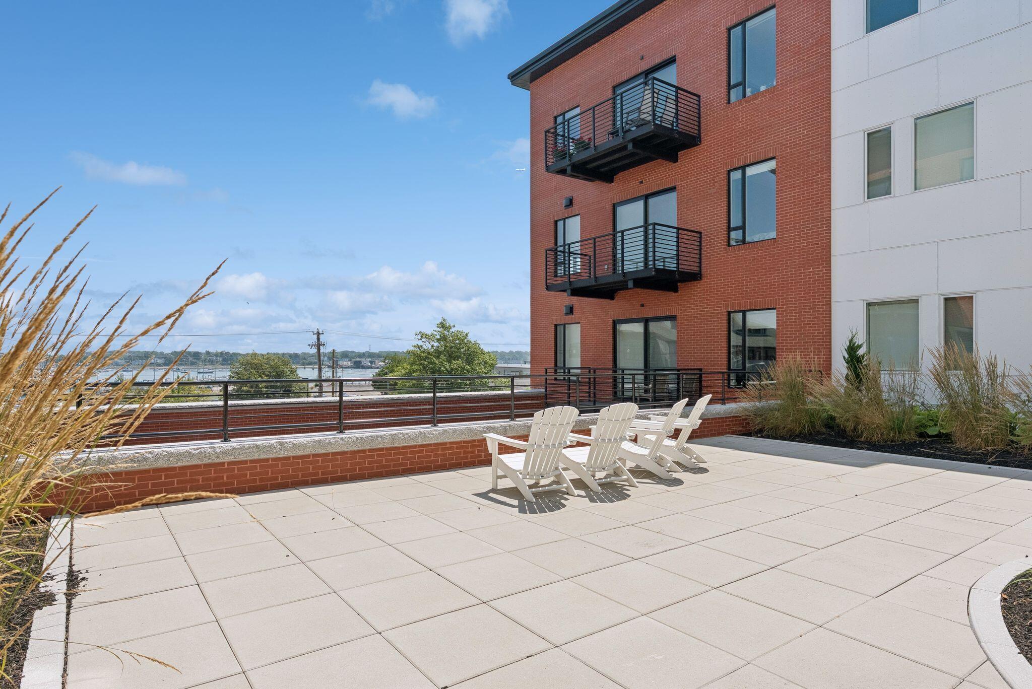 383 Commercial Street Portland ME 04101