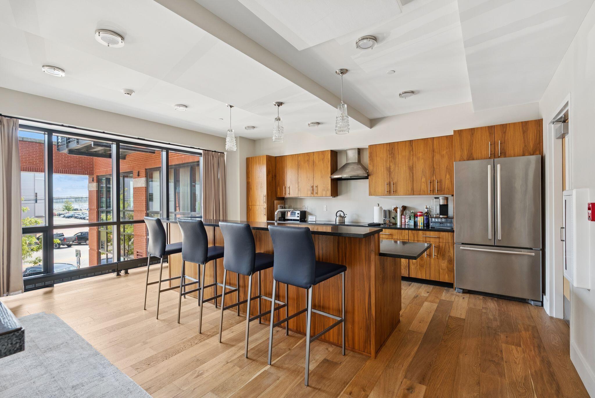 383 Commercial Street Portland ME 04101