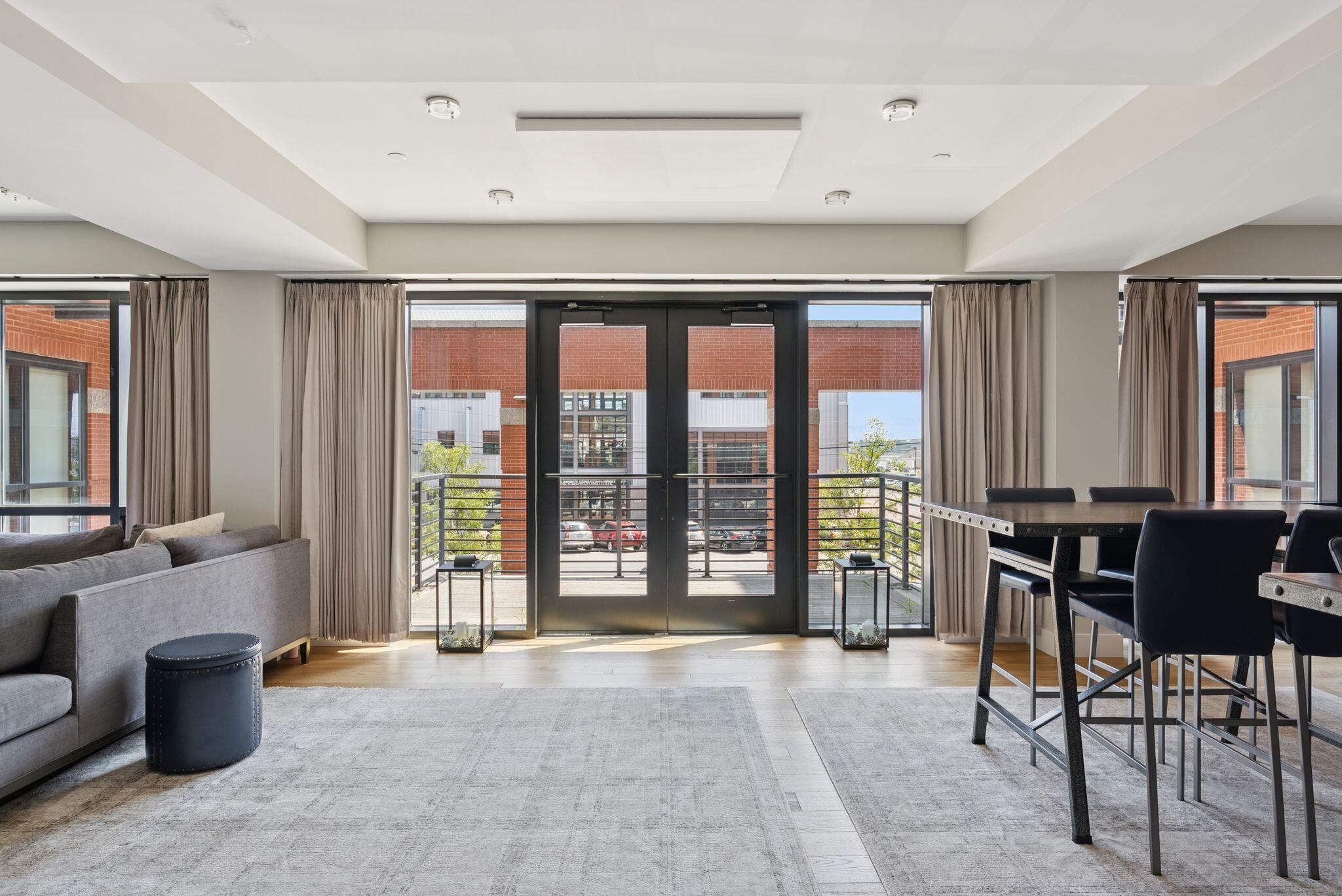 383 Commercial Street Portland ME 04101