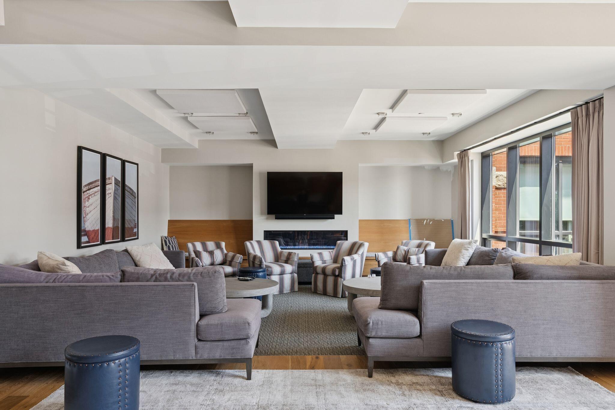 383 Commercial Street Portland ME 04101