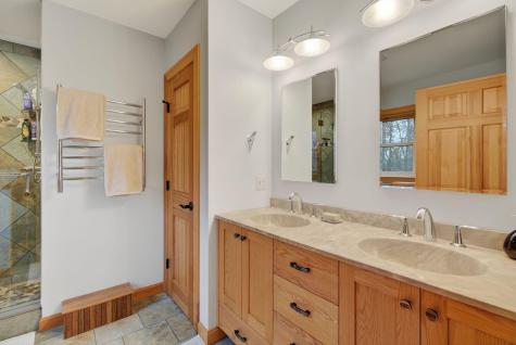 4 Glos Way Cape Elizabeth ME 04107