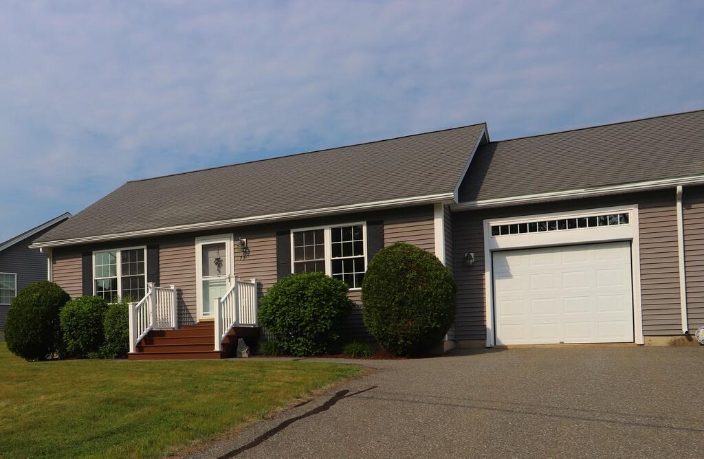 75 Streamside Lane Bangor, ME