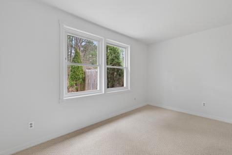 12 Willow Grove Brunswick ME 04011