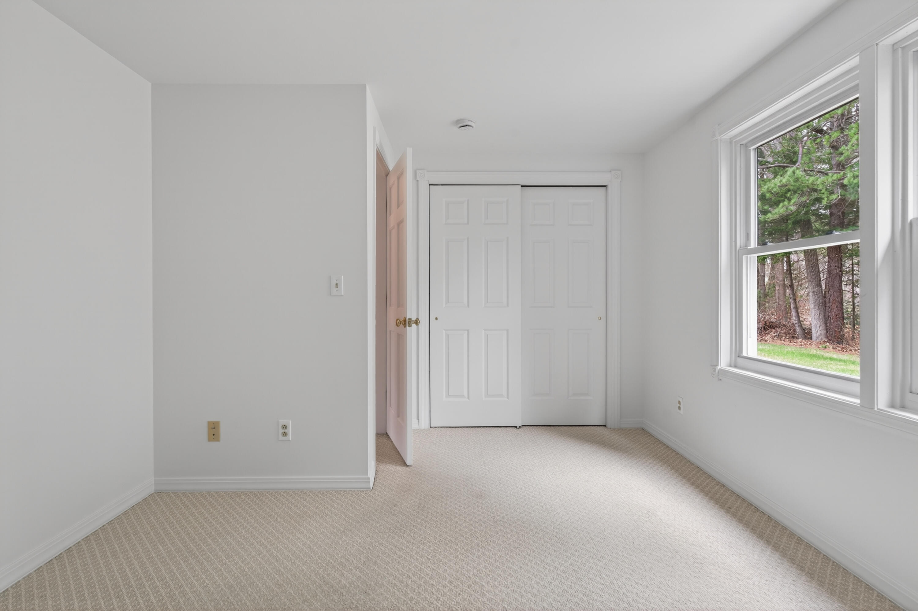 12 Willow Grove Brunswick ME 04011