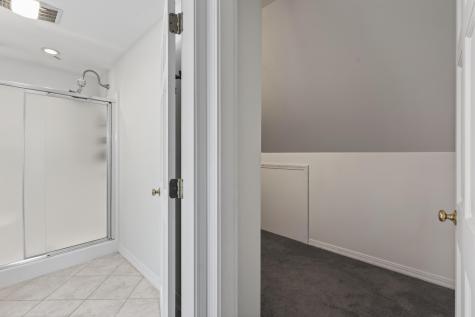 12 Willow Grove Brunswick ME 04011