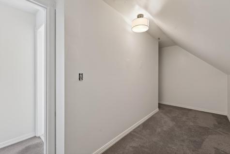 12 Willow Grove Brunswick ME 04011