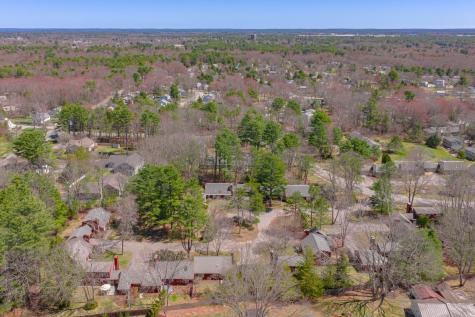 12 Willow Grove Brunswick ME 04011
