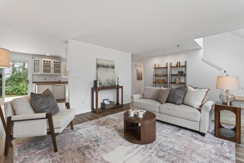 12 Willow Grove Brunswick ME 04011