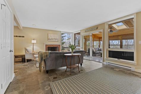 33 Thistle Lane Boothbay ME 04537