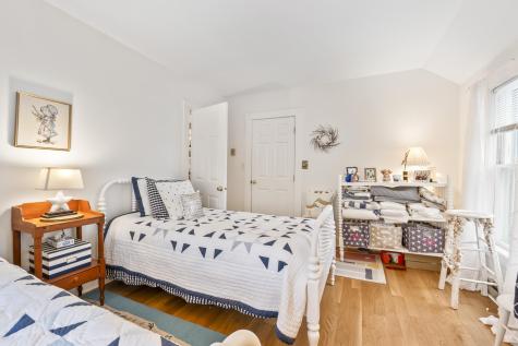 589 York Street York ME 03909