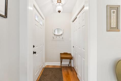 589 York Street York ME 03909
