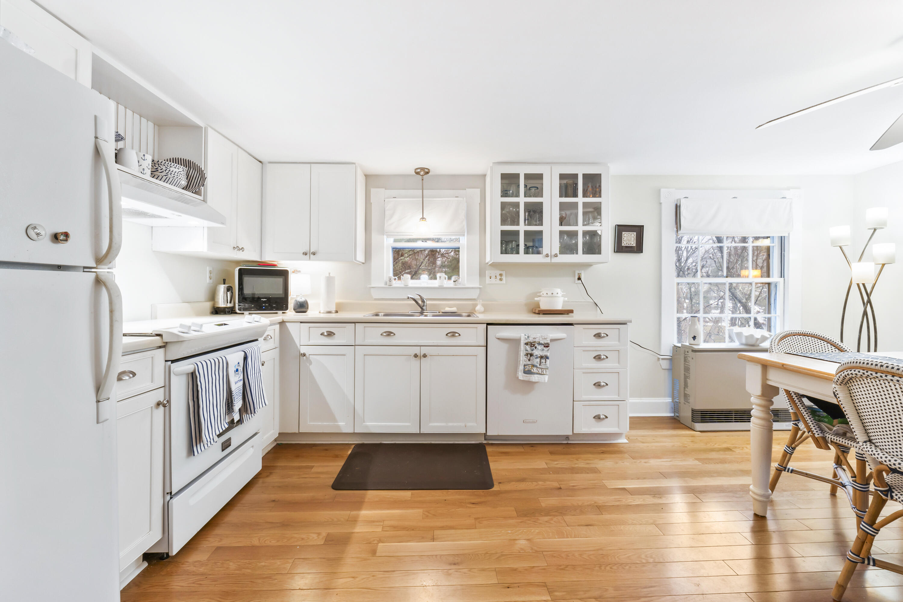 589 York Street York ME 03909
