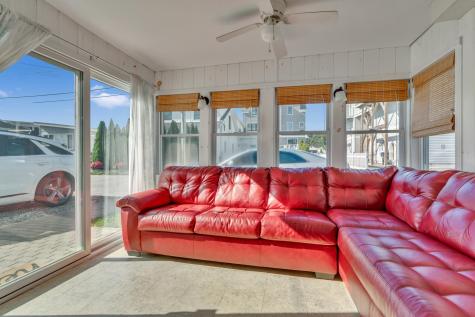 165 East Grand Avenue Old Orchard Beach ME 04064