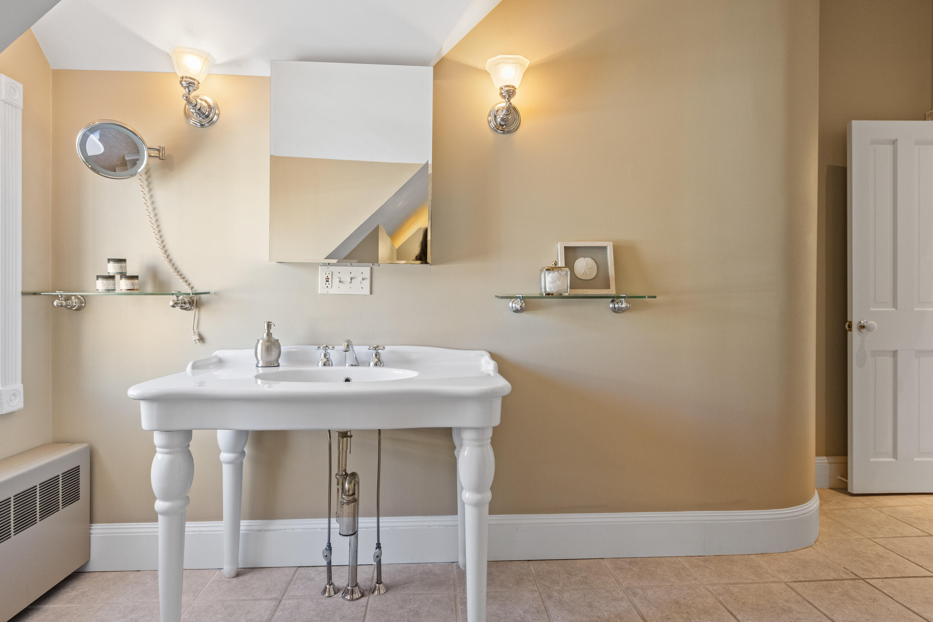 22 Eastern Promenade Portland ME 04101