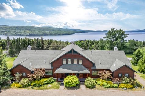 11 Whip Willow Farm Road Rangeley ME 04970