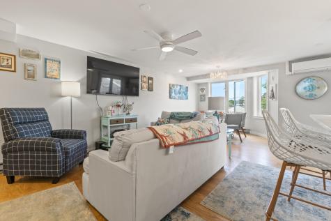 143 Beach Avenue Kennebunk ME 04043