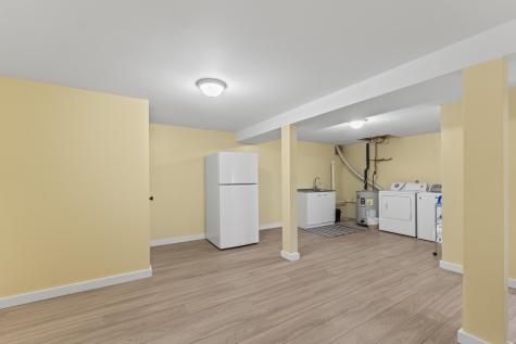 32 Landing Drive Kennebunk ME 04043