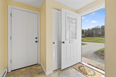 32 Landing Drive Kennebunk ME 04043