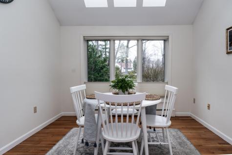 39 Wildwood Drive Cape Elizabeth ME 04107