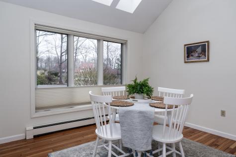 39 Wildwood Drive Cape Elizabeth ME 04107