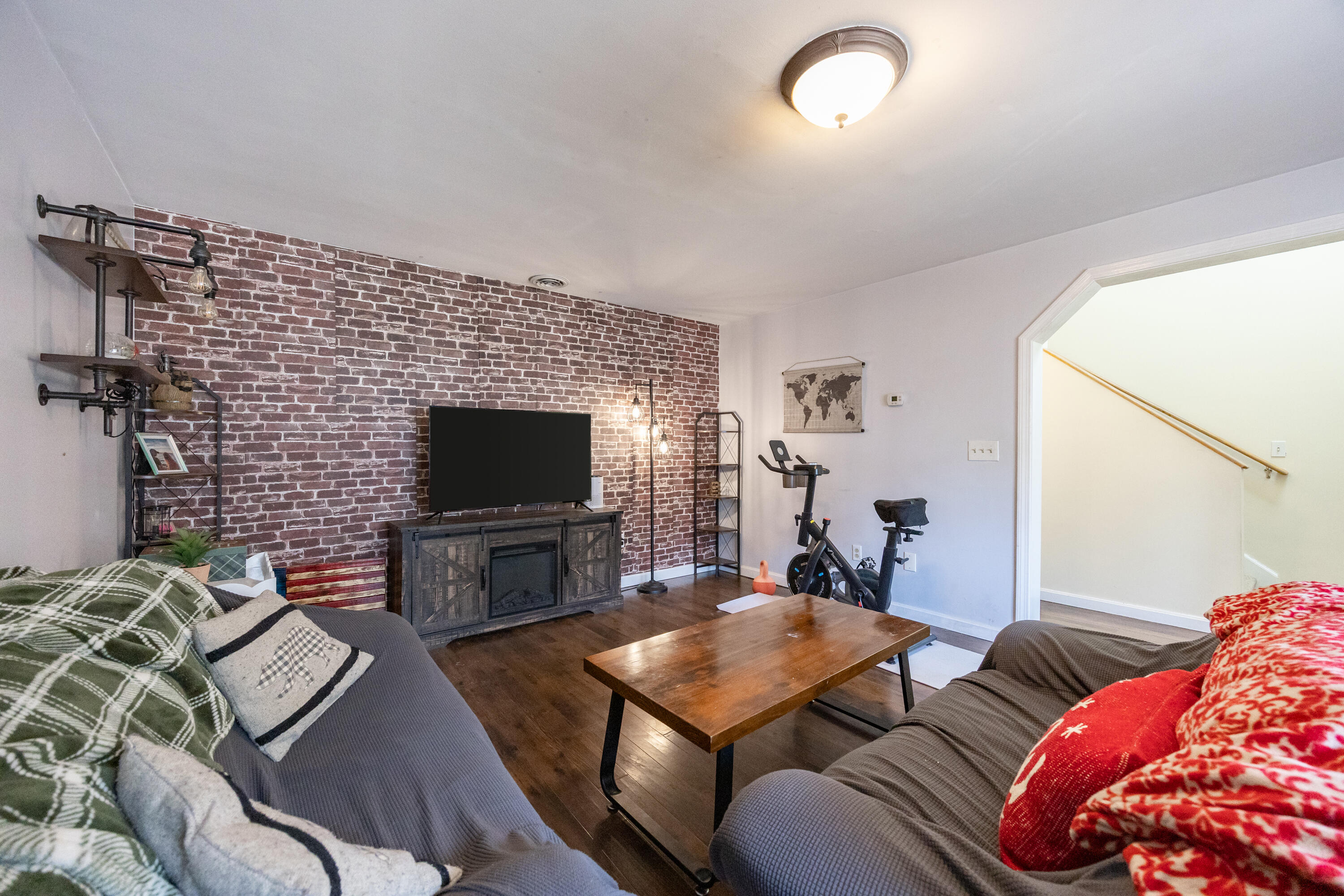 14 Ledges Court Lewiston ME 04240