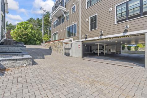 298 York Street York ME 03909