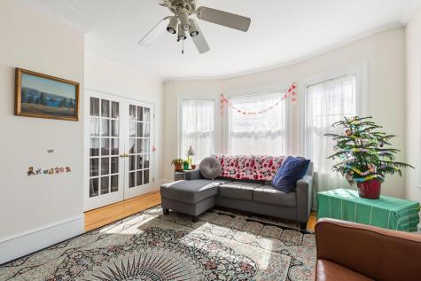 9 E Grand Avenue Scarborough ME 04074