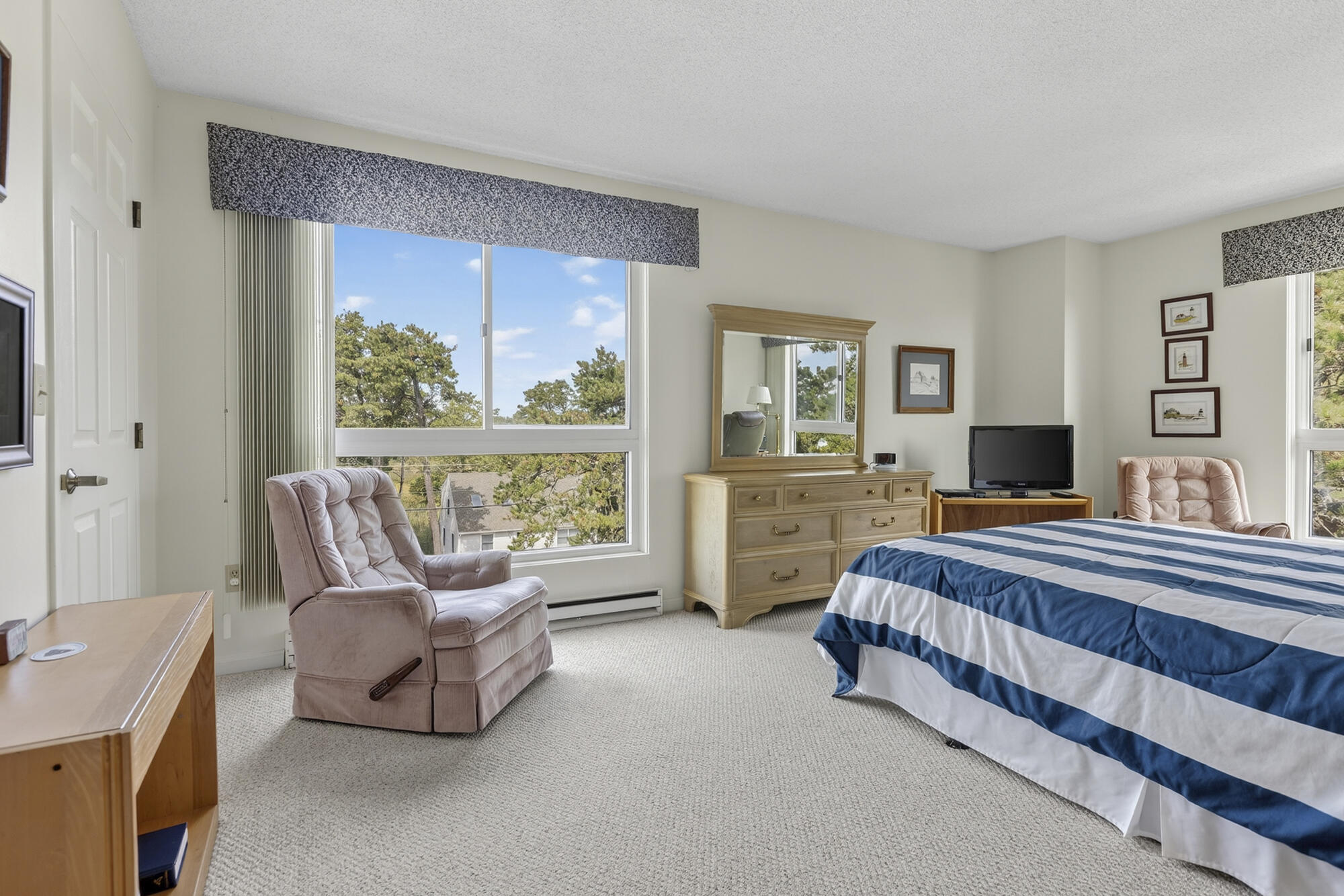 215 E Grand Avenue Old Orchard Beach ME 04064