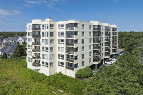 215 E Grand Avenue Old Orchard Beach ME 04064