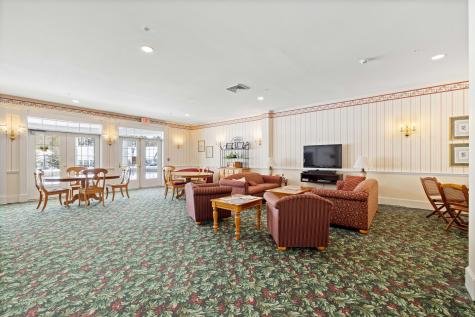 106 Farragut Way Kennebunk ME 04043